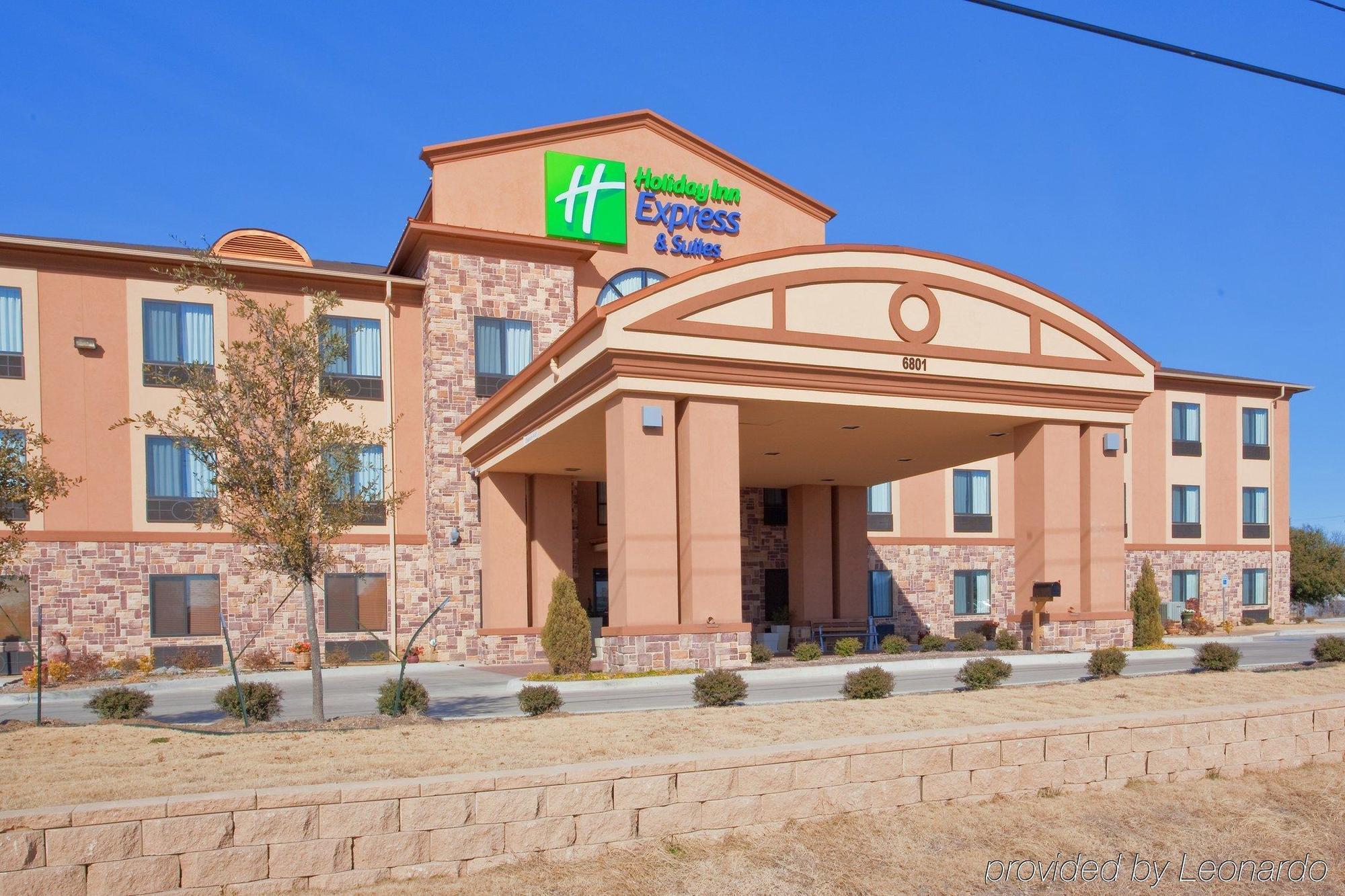 Red Lion Inn & Suites Mineral Wells Eksteriør bilde