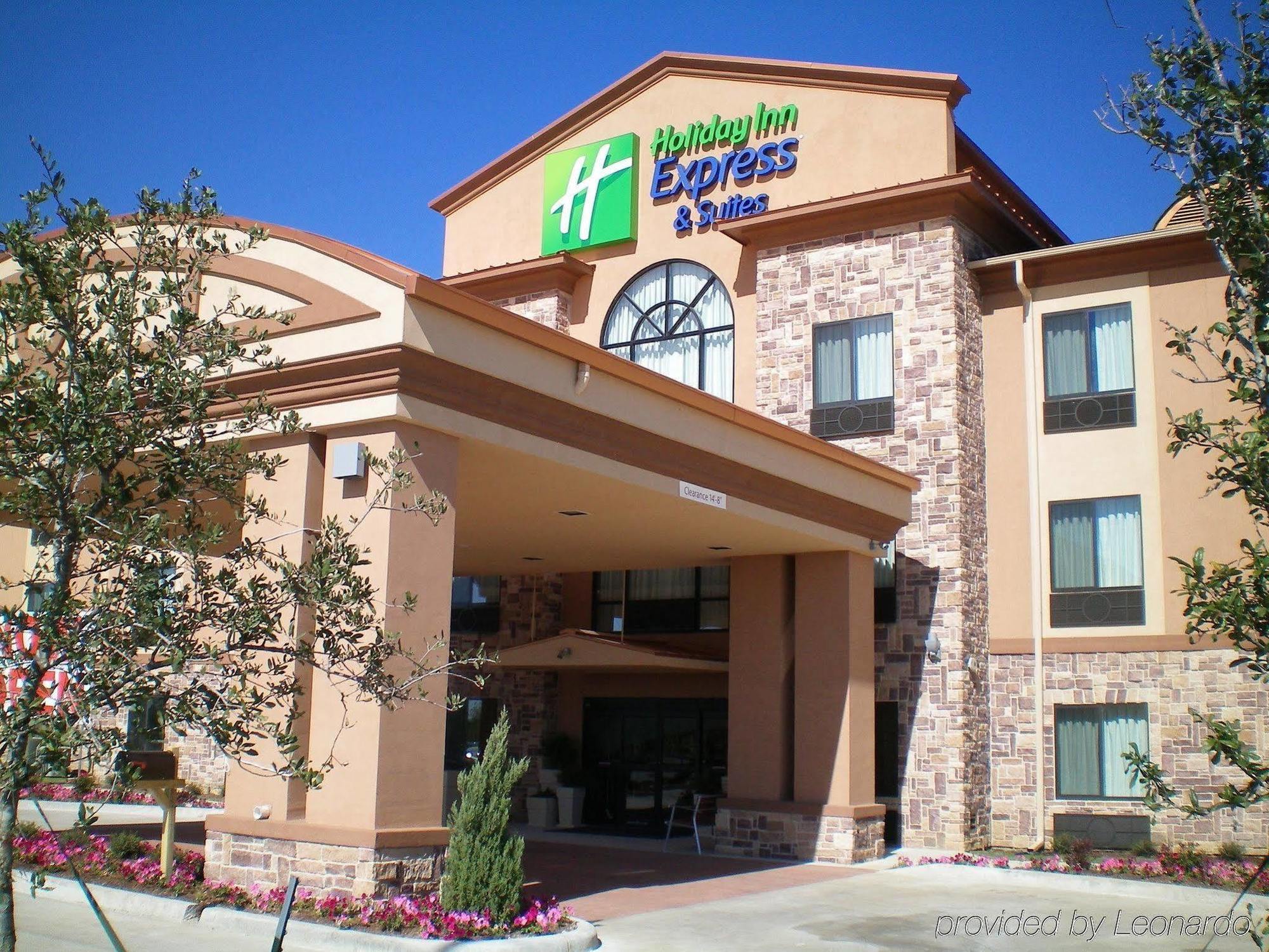 Red Lion Inn & Suites Mineral Wells Eksteriør bilde